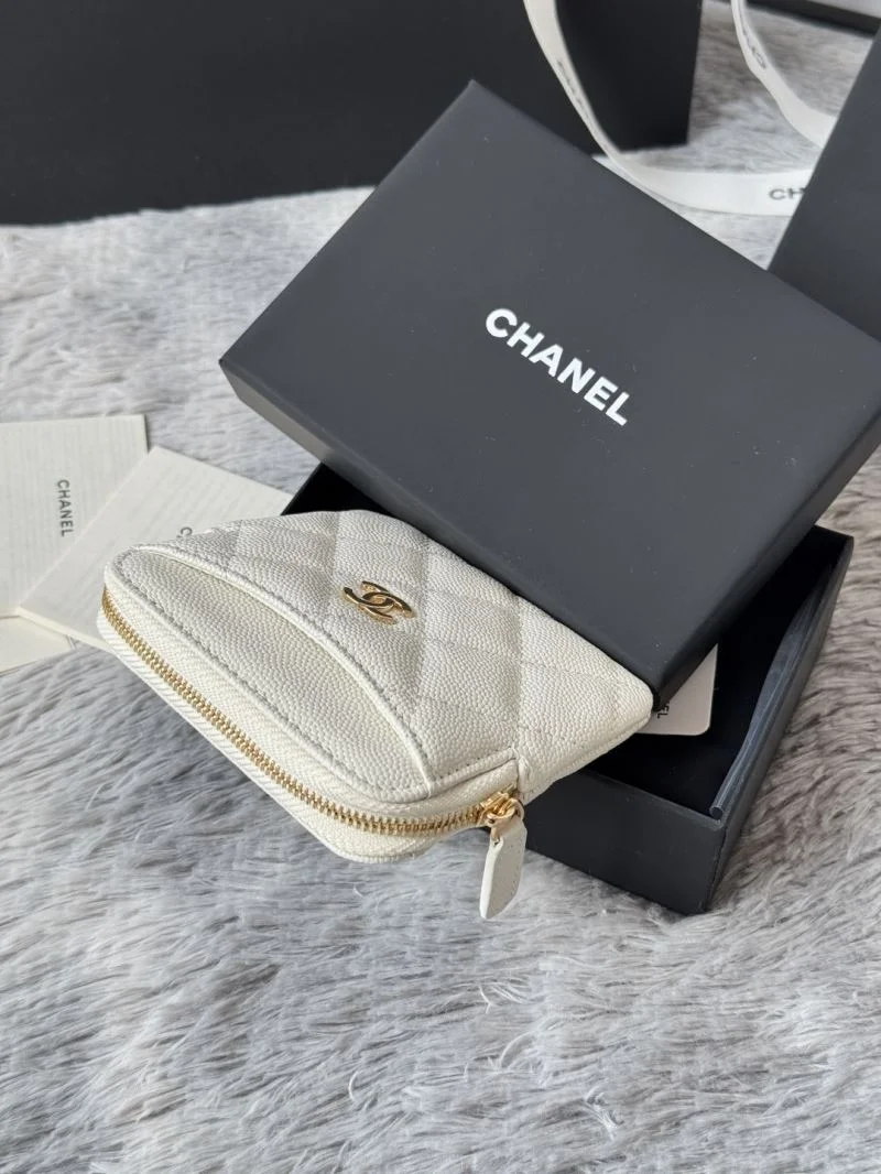 Chanel Wallets Purse FashionForward 52113