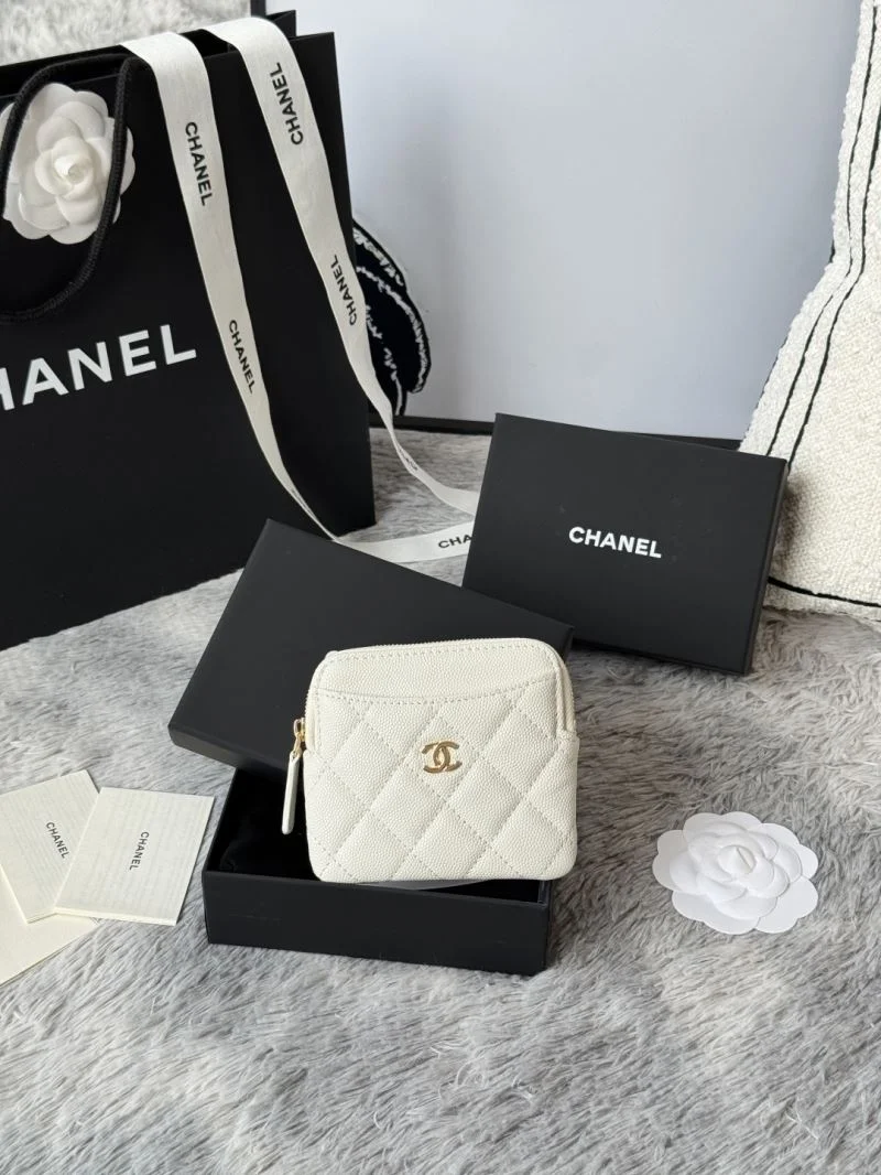 Chanel Wallets Purse FashionForward 52113