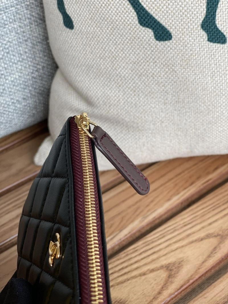Chanel Wallets Purse TechFriendly 66240