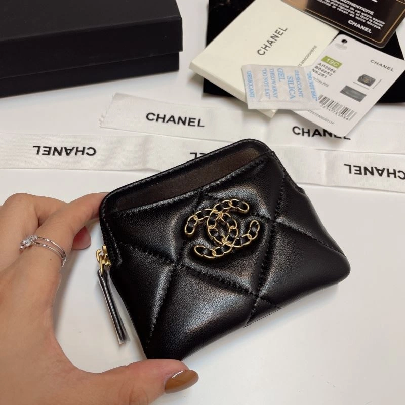 Chanel Wallets Purse Sporty 66195