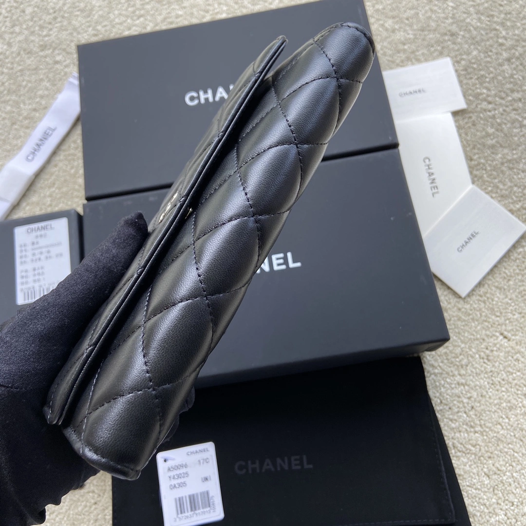 WaterResistant Chanel Wallets Purse 56634