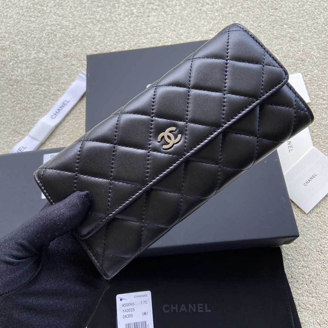 WaterResistant Chanel Wallets Purse 56634