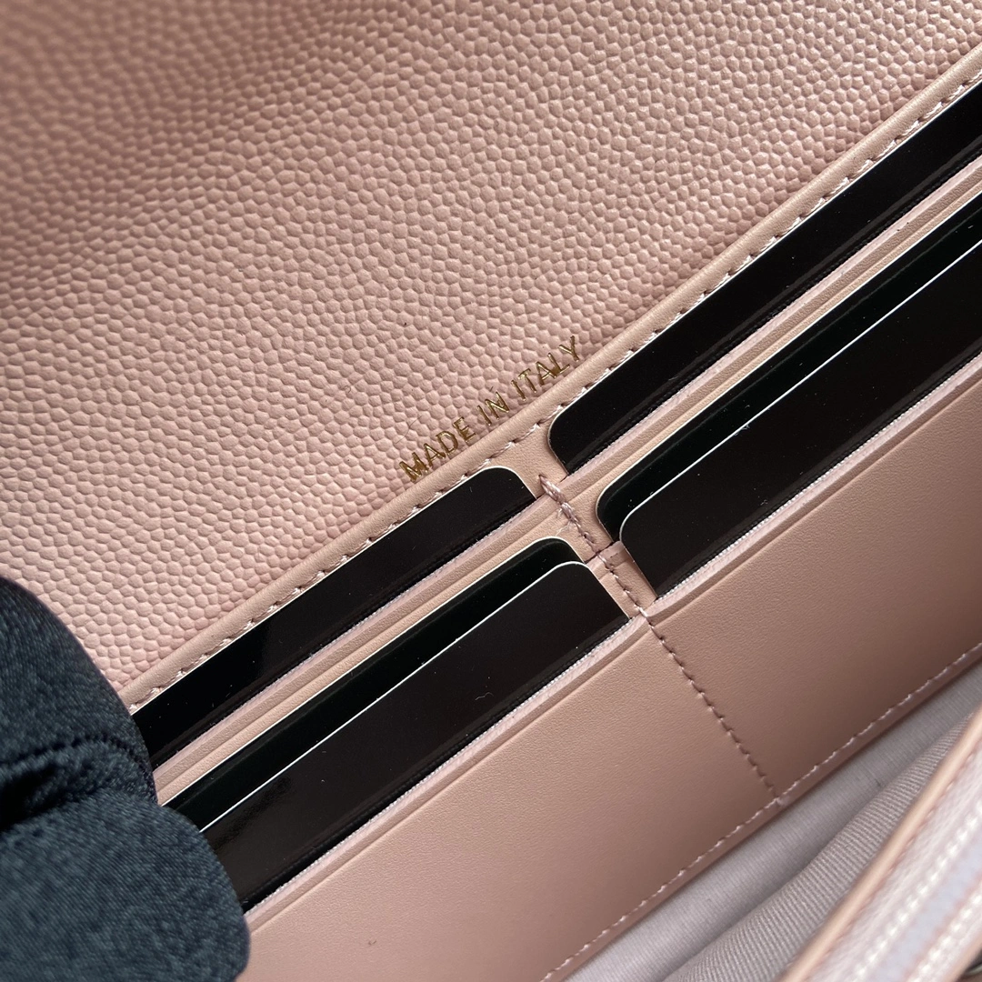Chanel Wallets Purse Unique 56590