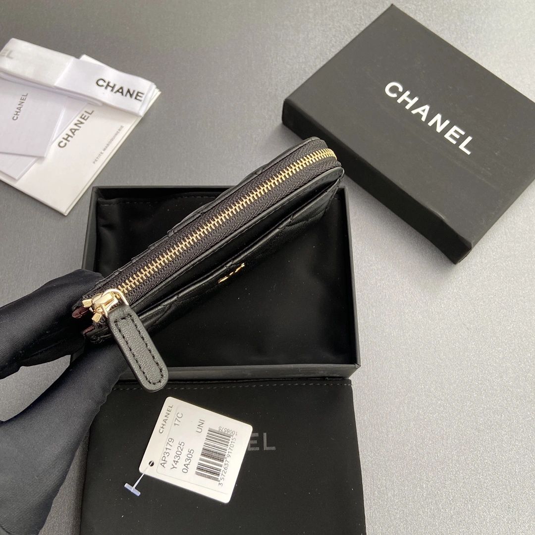 Chanel Wallets Purse Practical 56581