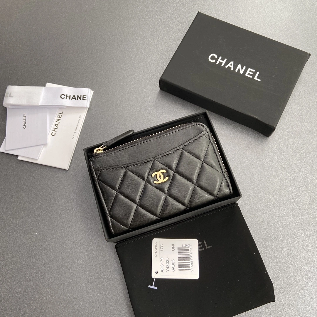 Chanel Wallets Purse Practical 56581