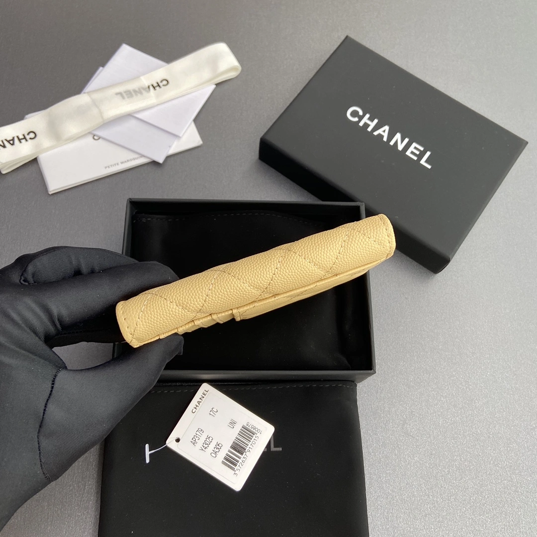 Chanel Wallets Purse Comfortable 56569