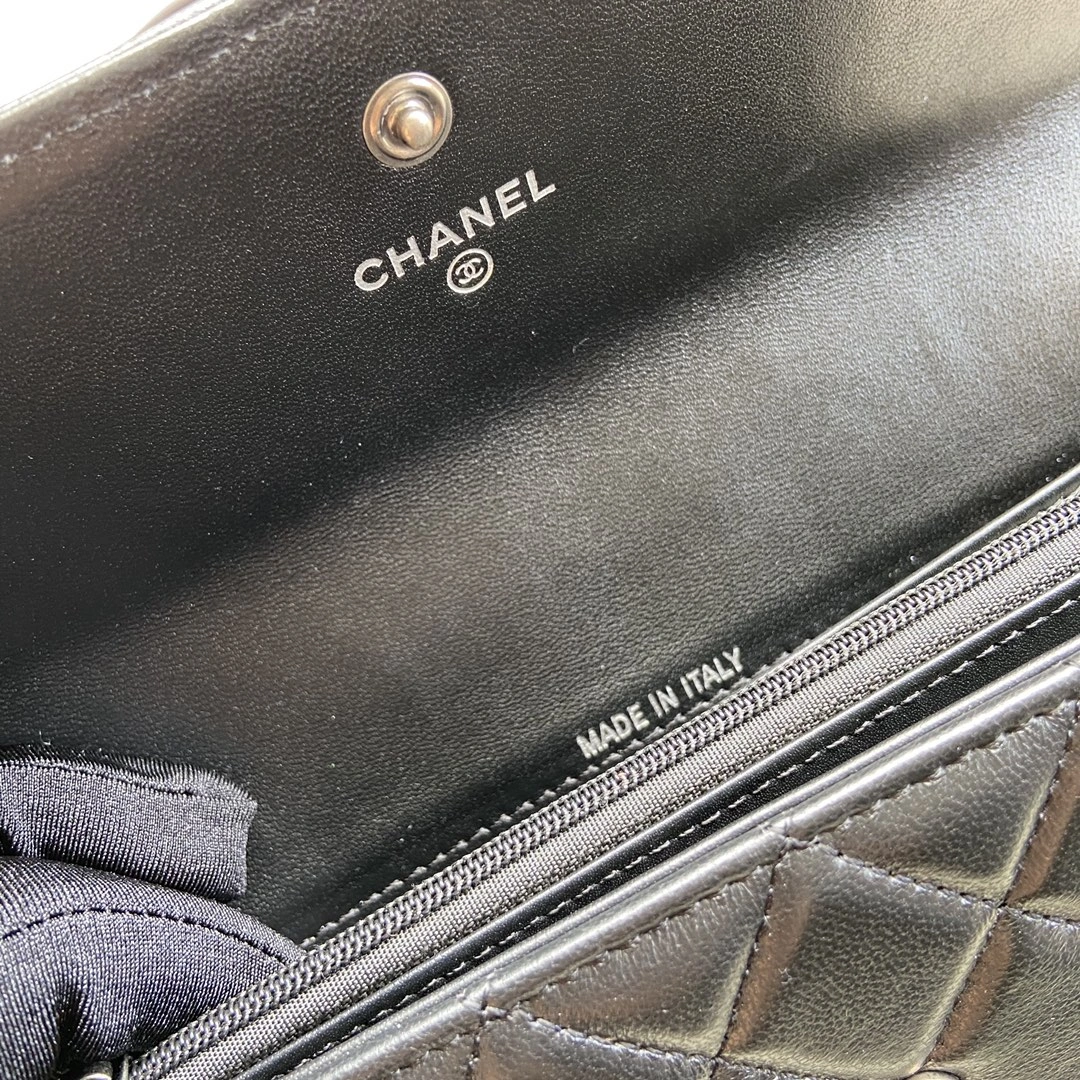 Chanel Wallets Purse Breathable 56549