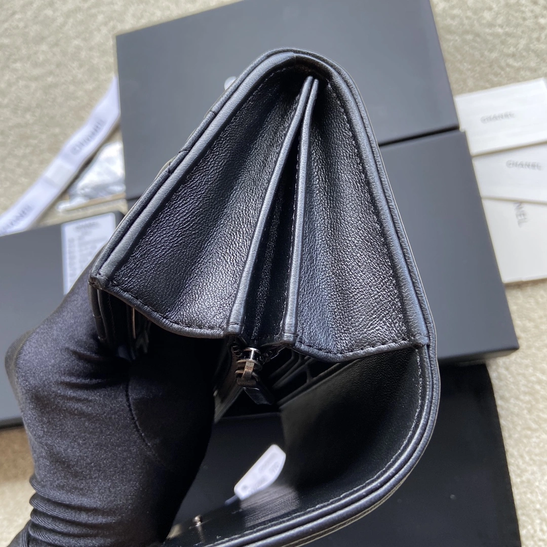 Chanel Wallets Purse Breathable 56549