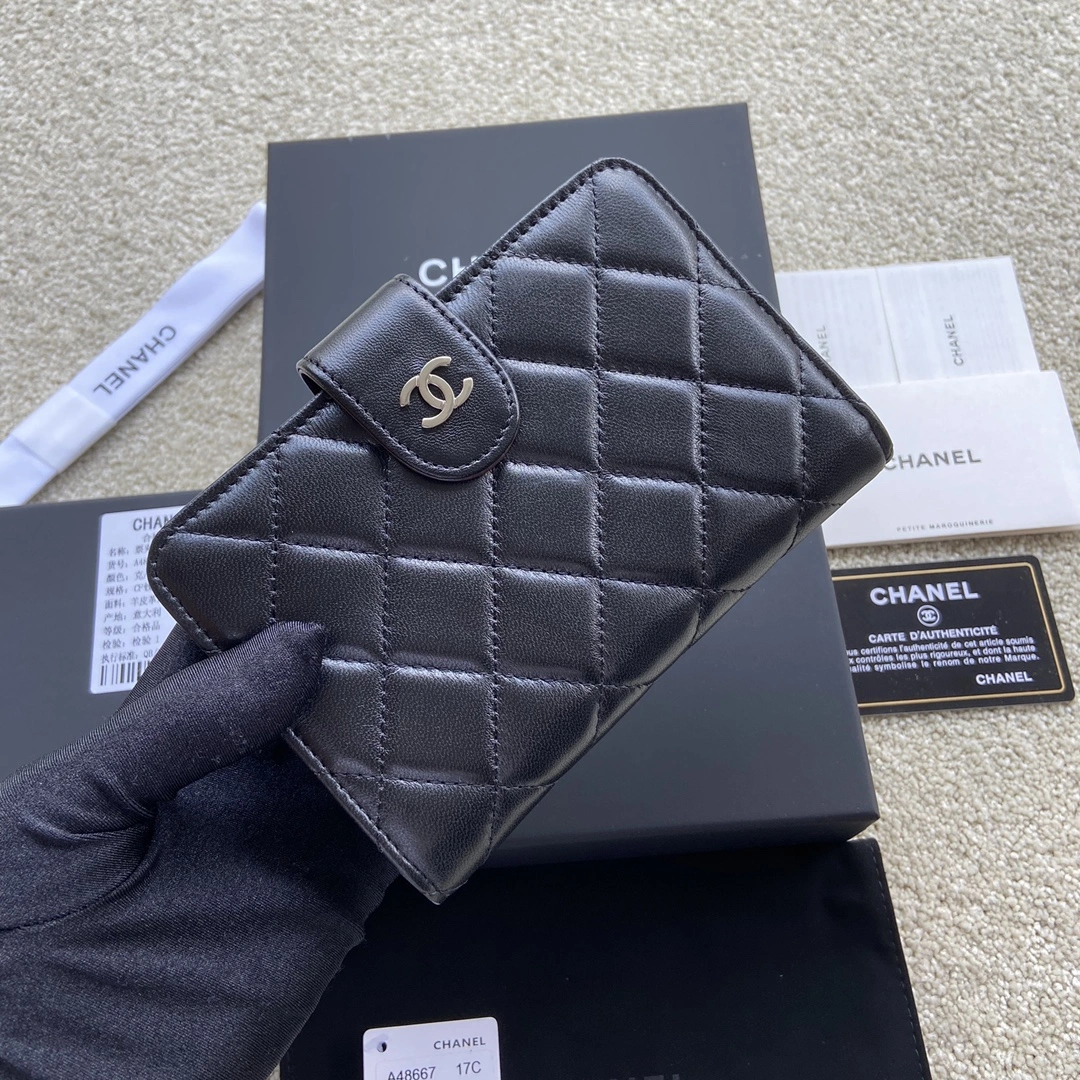 Chanel Wallets Purse Neat 56512