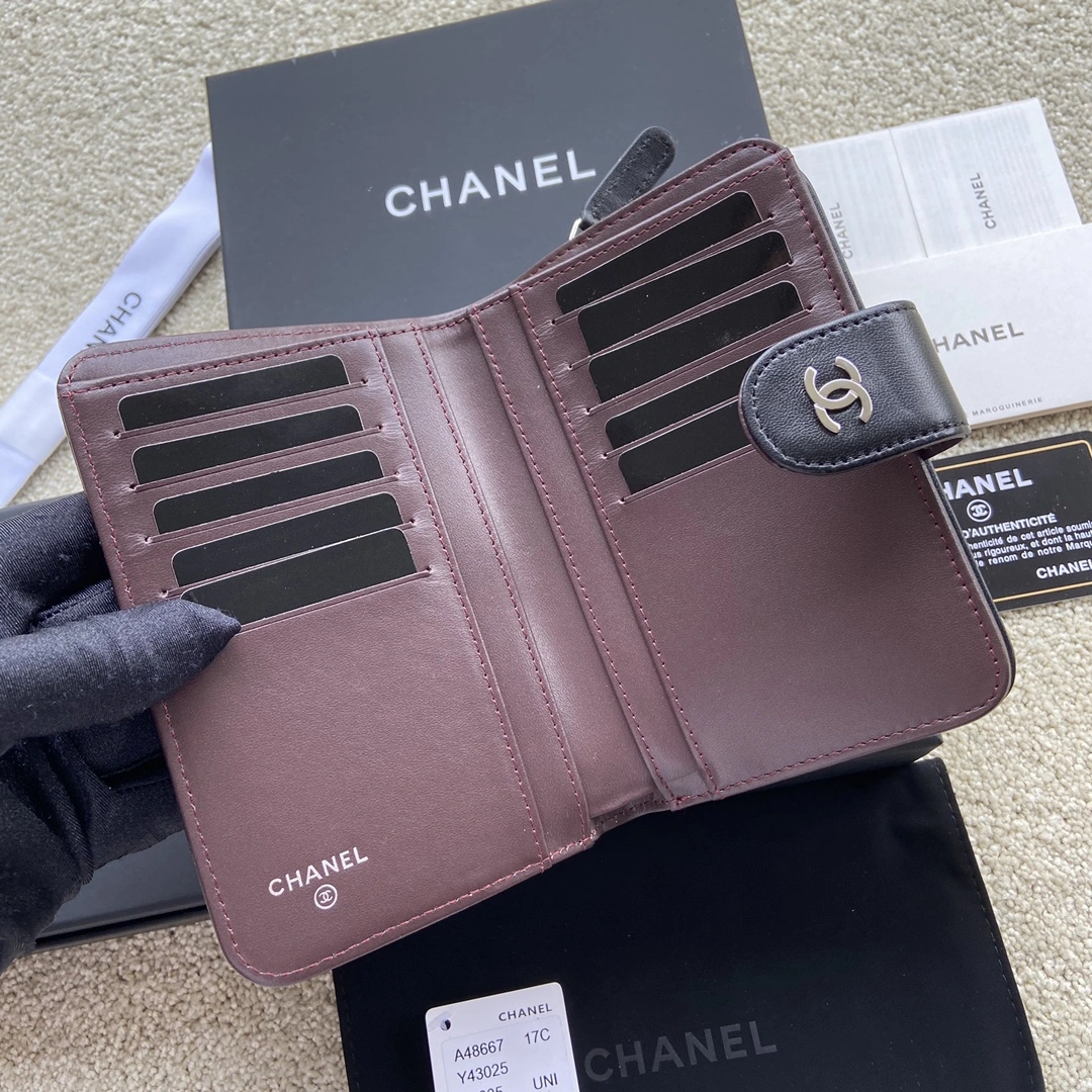 Chanel Wallets Purse Neat 56512