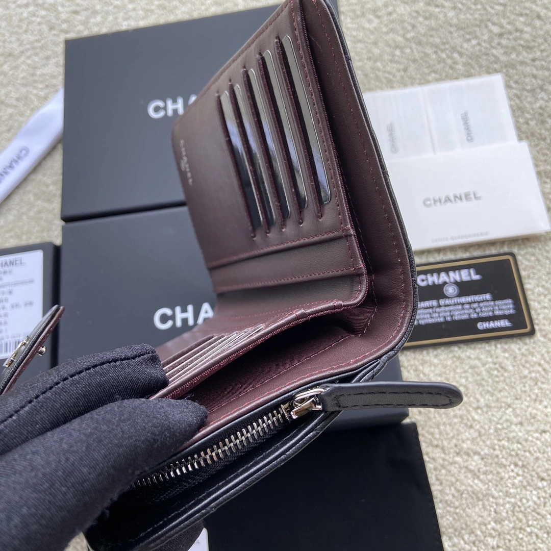 Chanel Wallets Purse Neat 56512