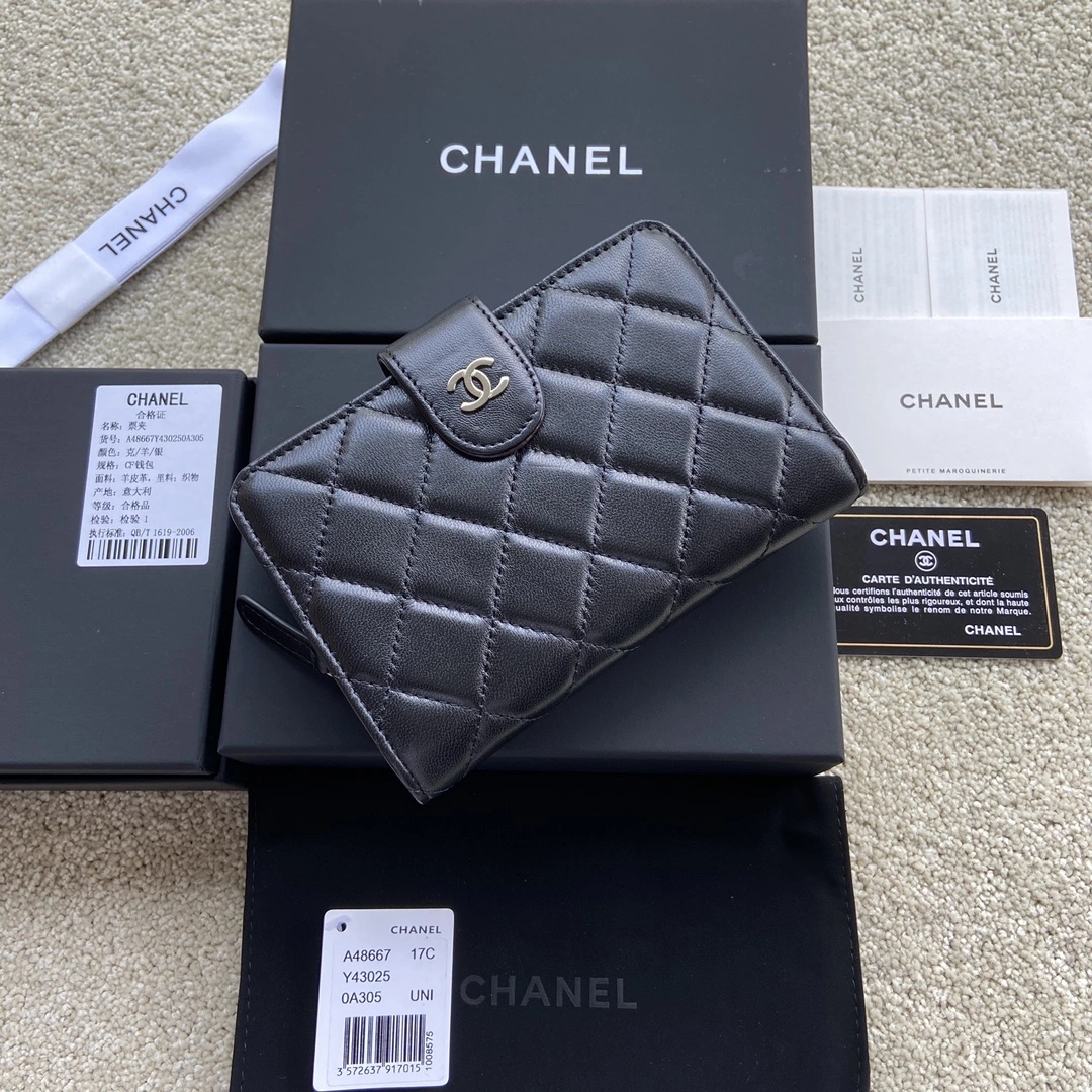 Chanel Wallets Purse Neat 56512