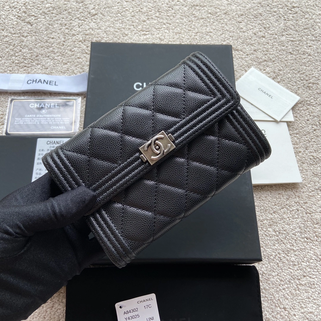 Chanel Wallets Purse Effortless 56526