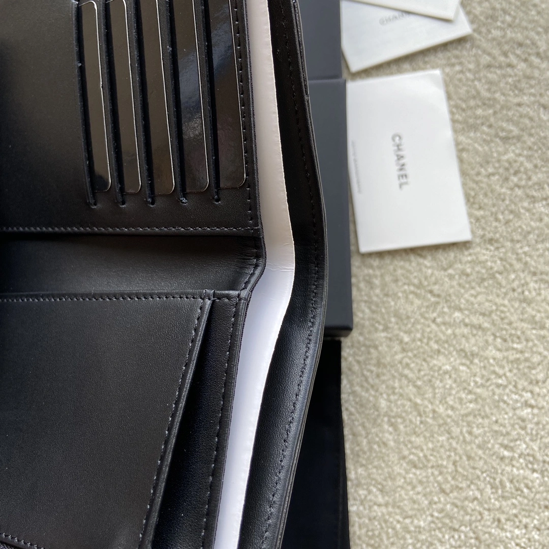 Chanel Wallets Purse Trendy 56547