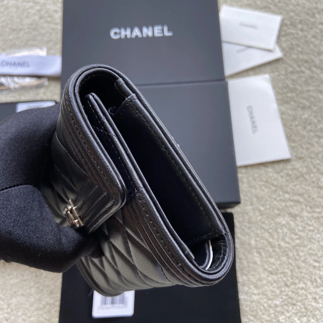 Chanel Wallets Purse Functional 56515