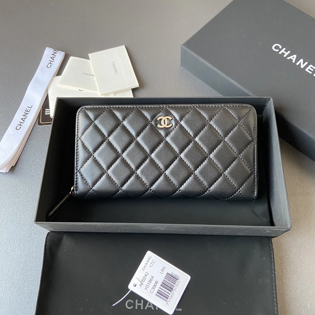 Chanel Wallets Purse SportInspired 56500
