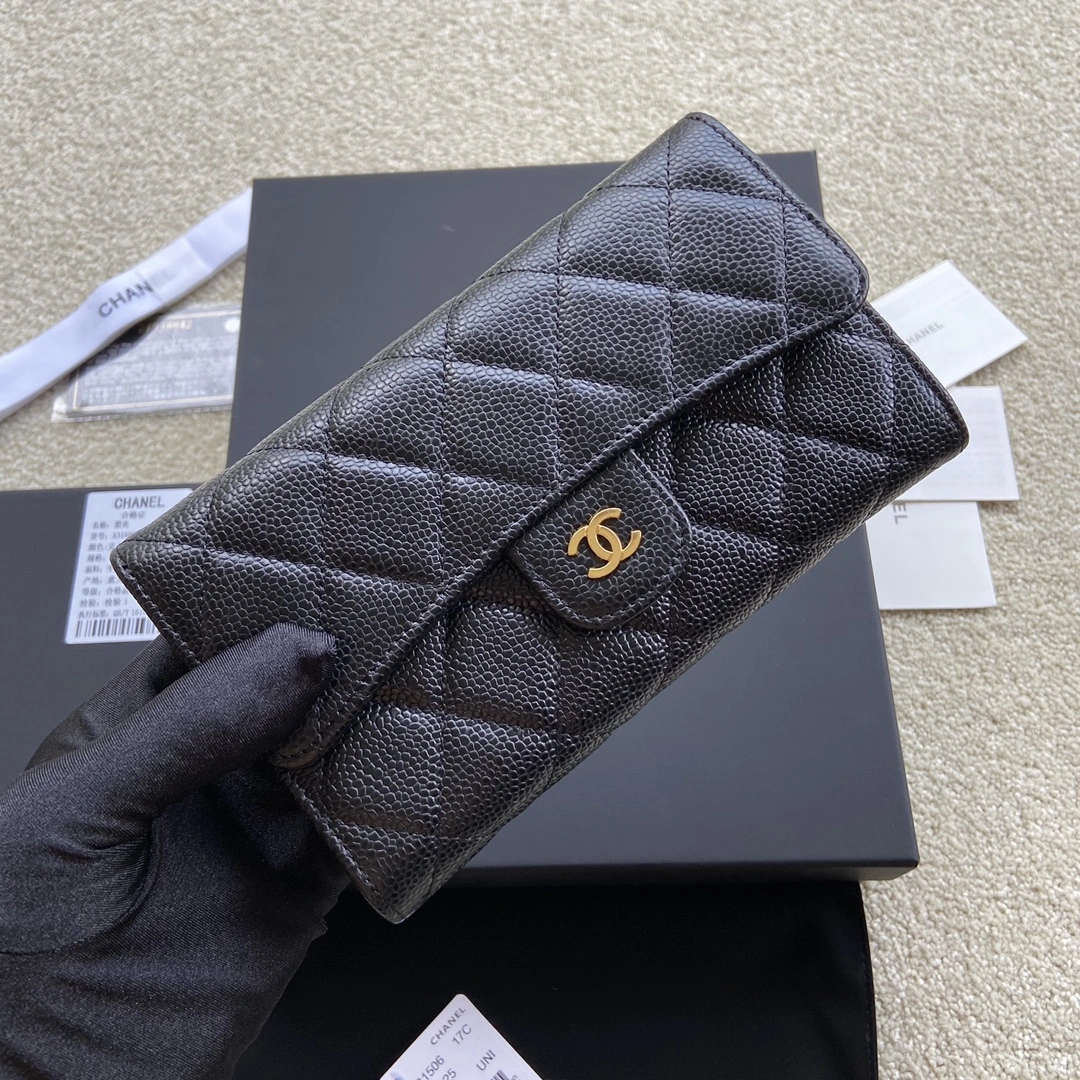 Chanel Wallets Purse WellDesigned 56444