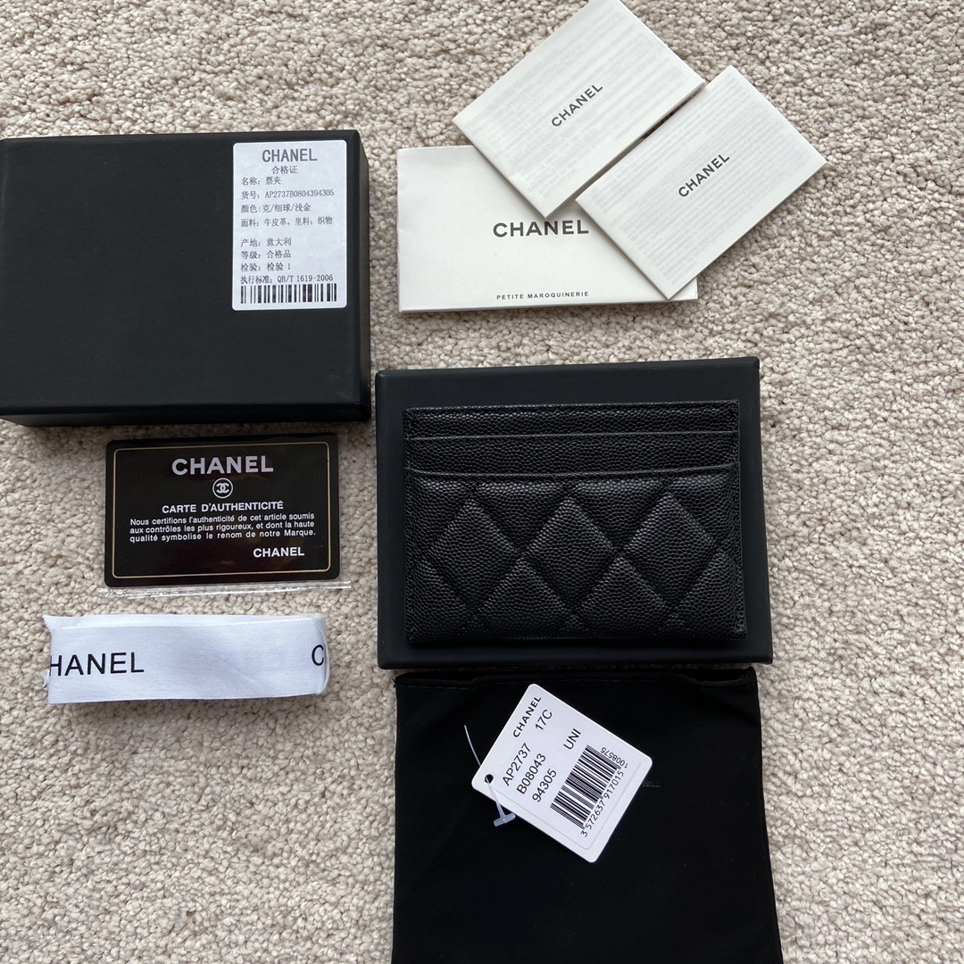 Chanel Wallets Purse Stylish 56429