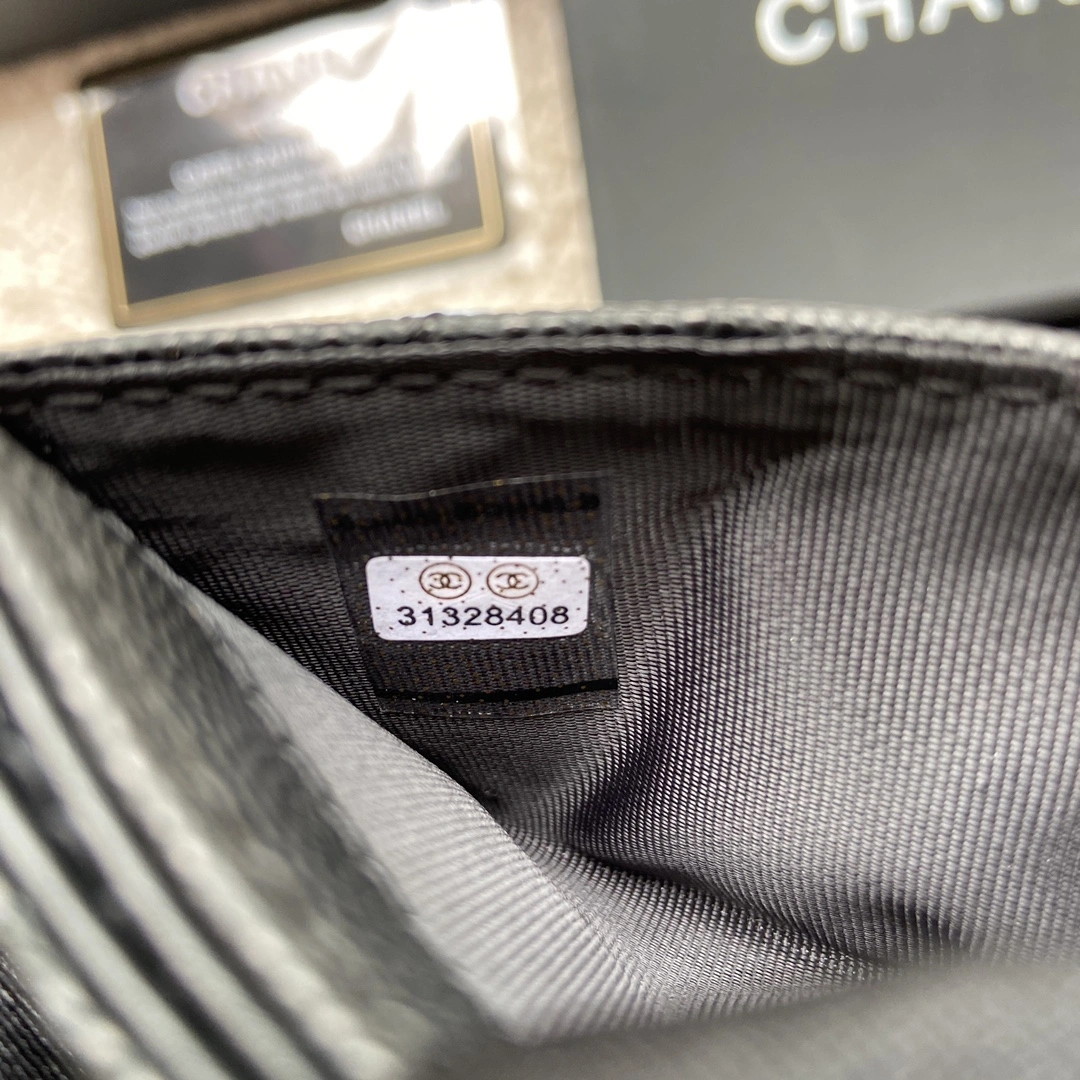 Chanel Wallets Purse Stylish 56429