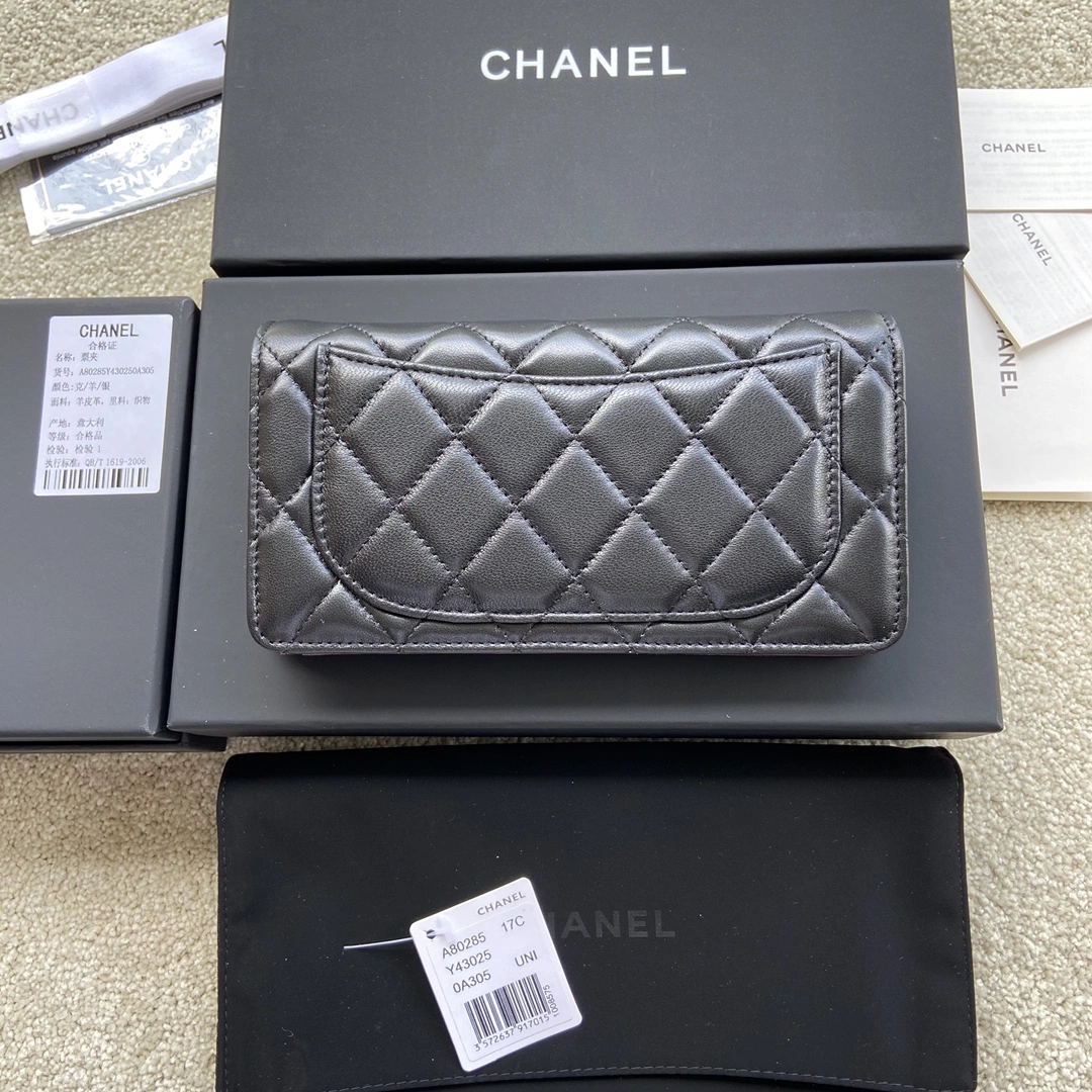 Chanel Wallets Purse Resilient 56461
