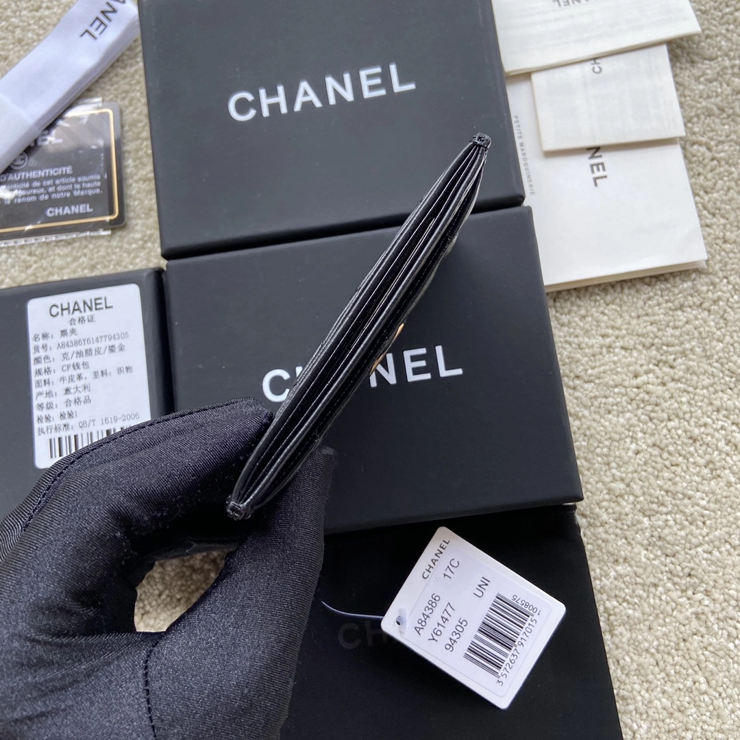 Sleek Chanel Wallets Purse 56411