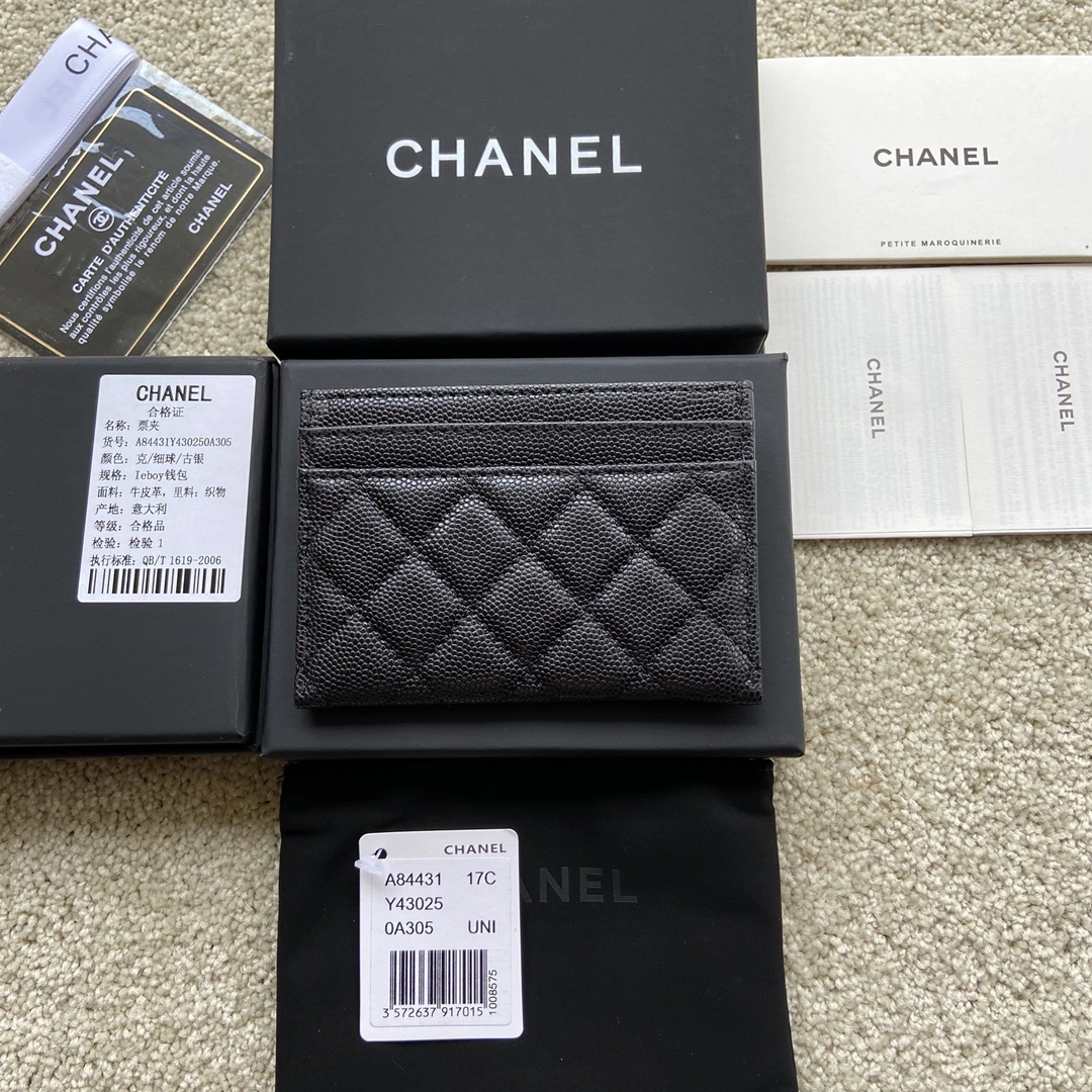 Chanel Wallets Purse Stylish 56408