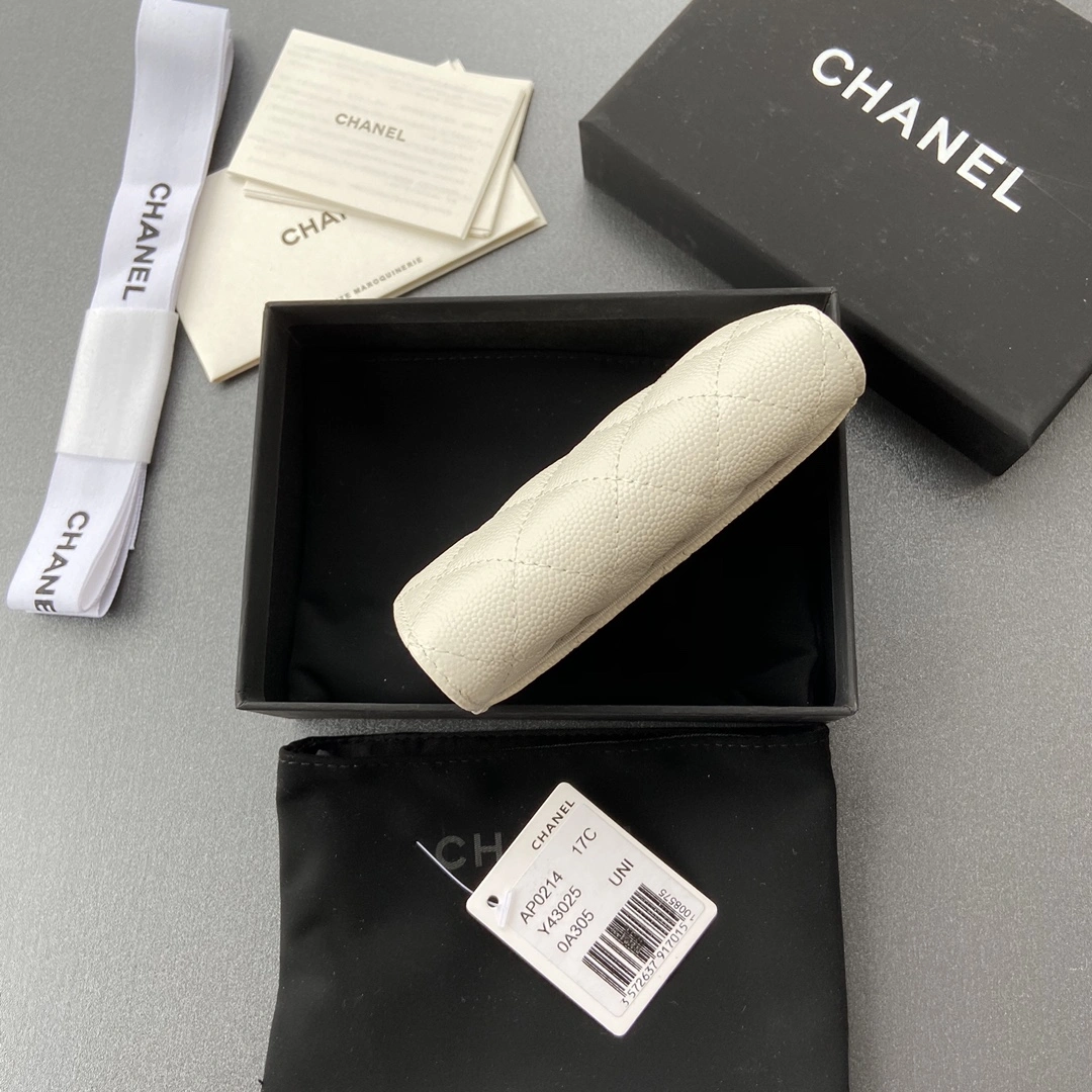 Chanel Wallets Purse Bold 56395