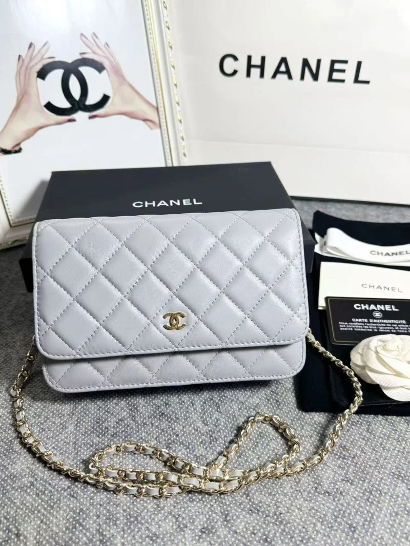Minimalist Chanel Woc Bags 52120