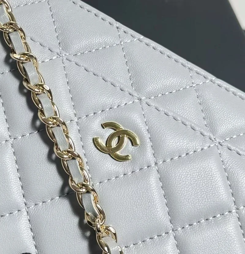 Minimalist Chanel Woc Bags 52120