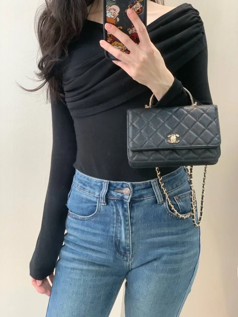 Breathable Chanel Woc Bags 52048