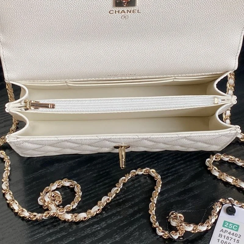 ZipUp Chanel Woc Bags 52027