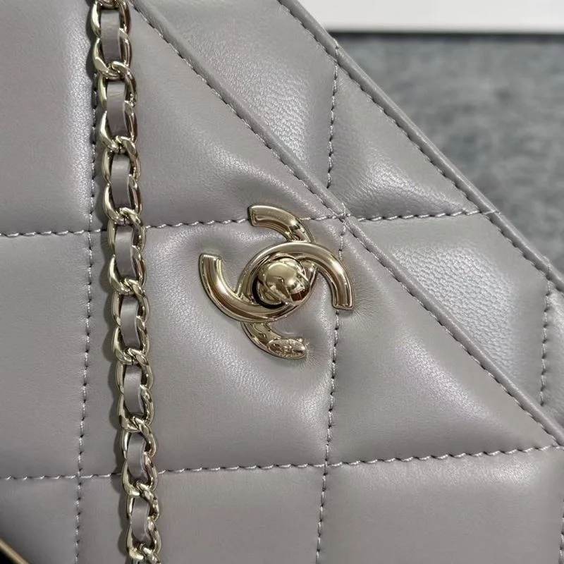 Chanel Woc Bags Stylish 52046