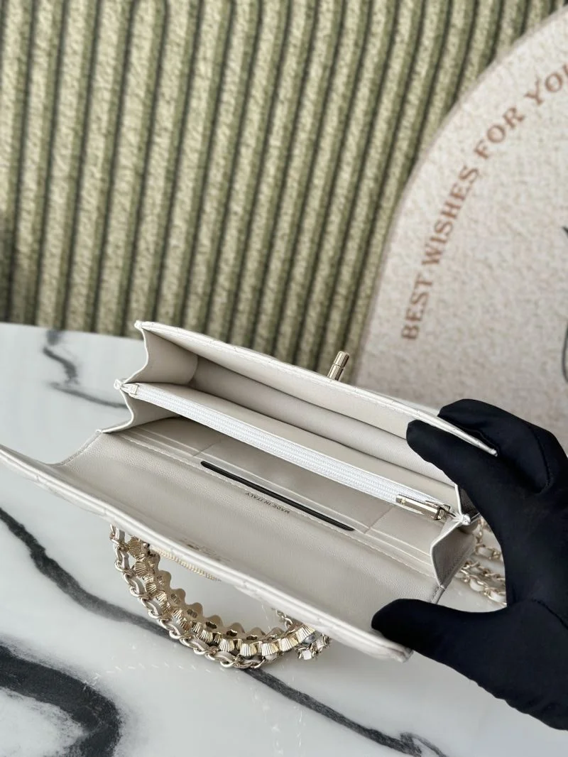 ModernLook Chanel Woc Bags 51988