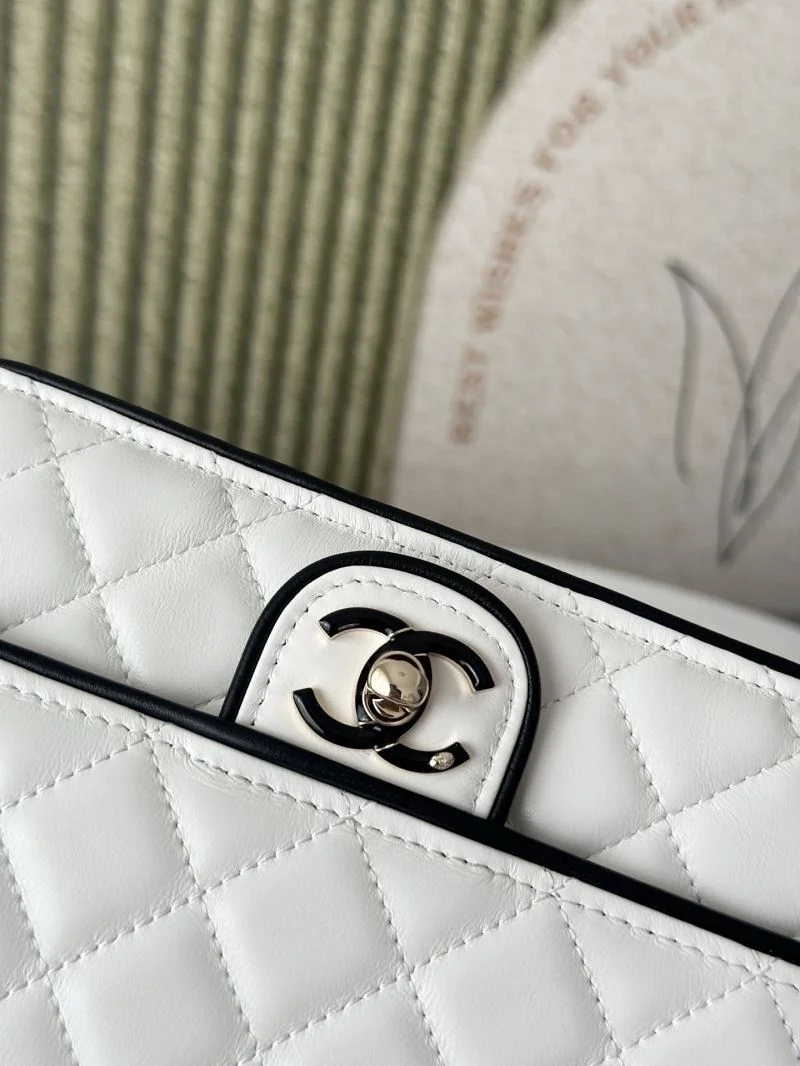 Durable Chanel Woc Bags 52020