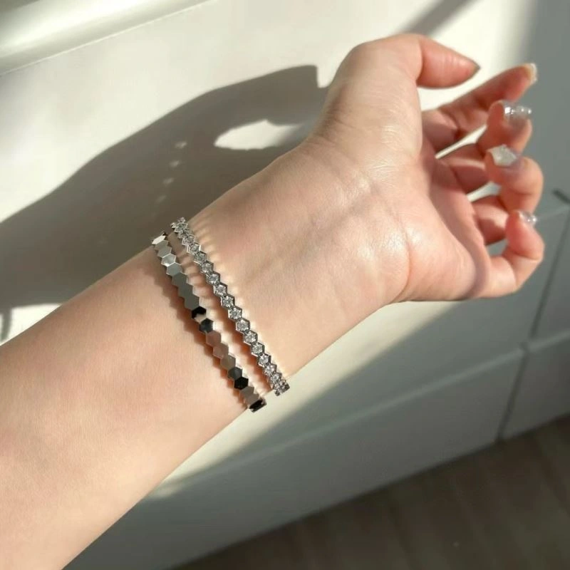 Functional Chaumet Bracelets 214009