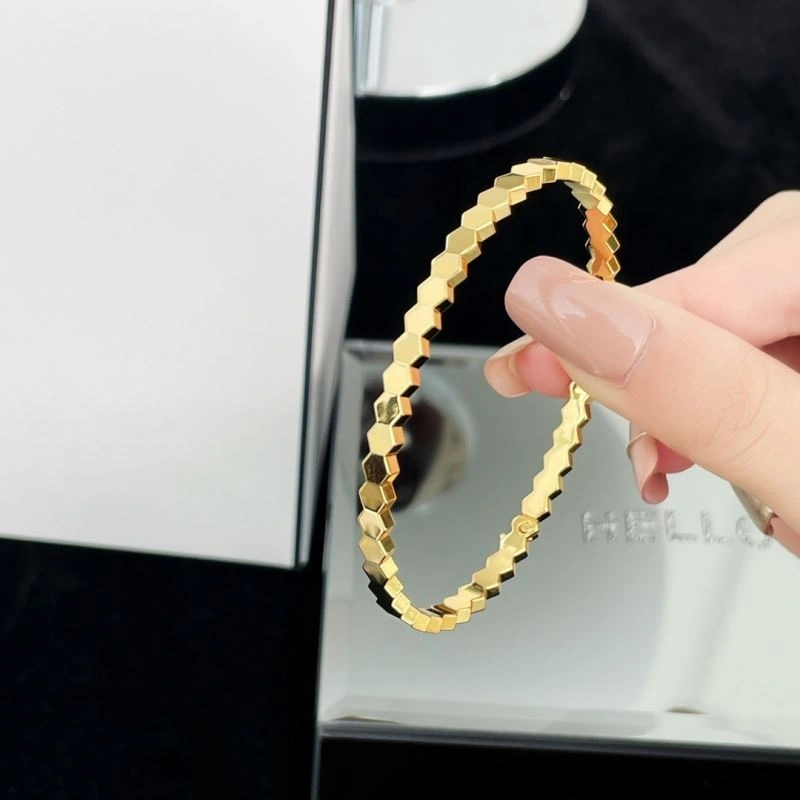 Chaumet Bracelets Popular 214671