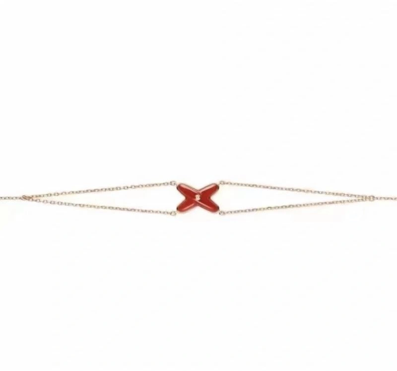 Tailored Chaumet Bracelets 214308
