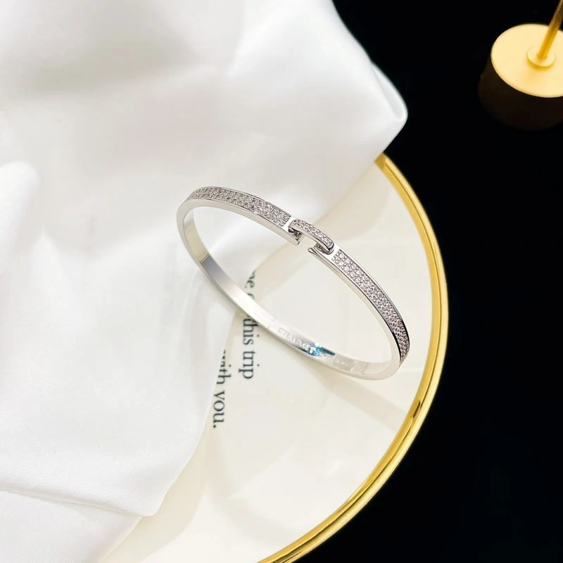 Attractive Chaumet Bracelets 213115