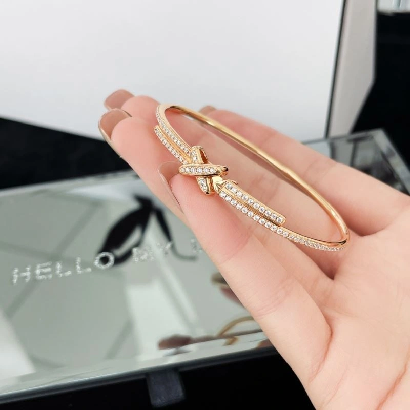SportInspired Chaumet Bracelets 213117