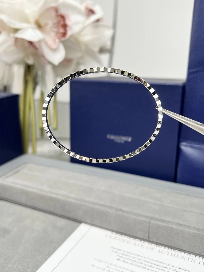 Compact Chaumet Bracelets 212670