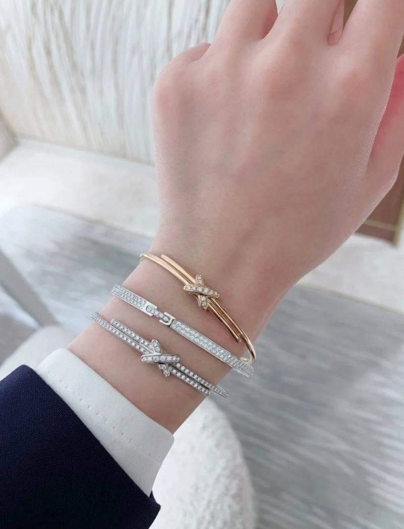 Chaumet Bracelets Lightweight 212333
