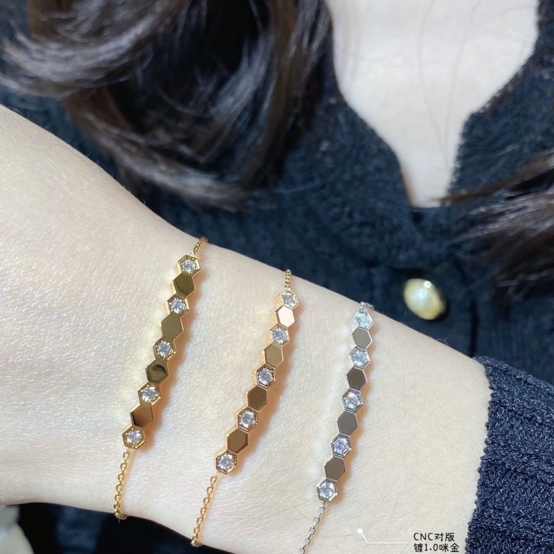 Chaumet Bracelets Chic 210005