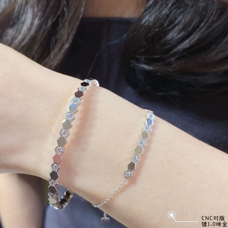 Chaumet Bracelets Chic 210005