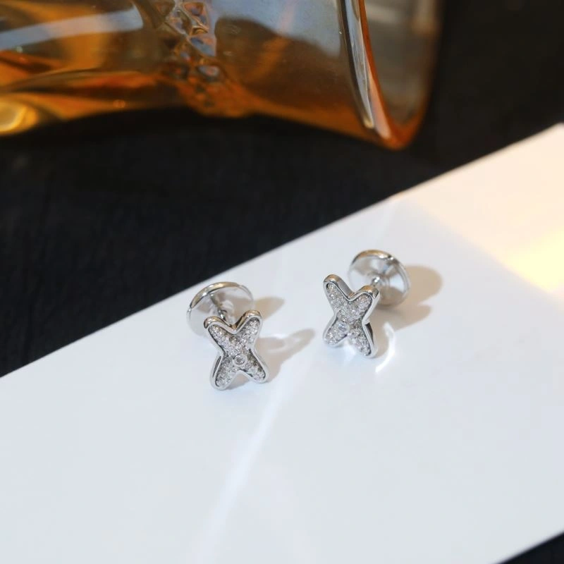 Chaumet Earrings Comfortable 213528