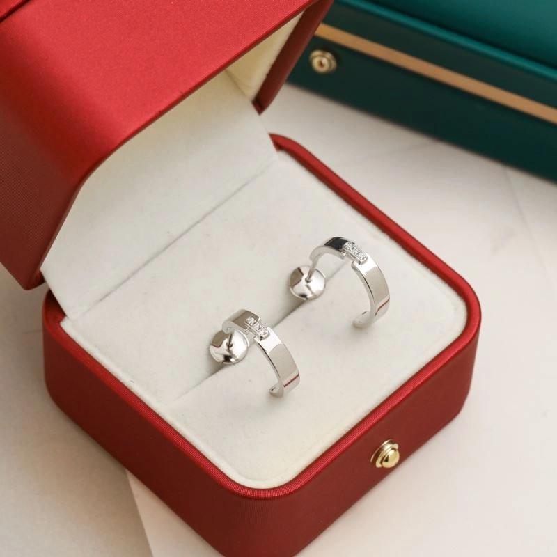 EyeCatching Chaumet Earrings 213541