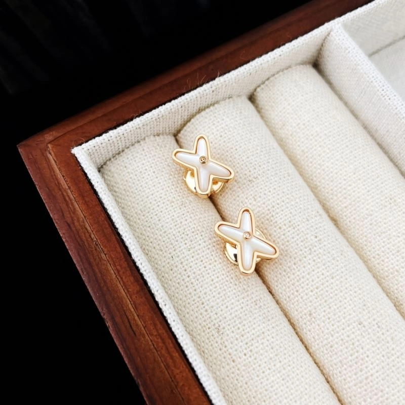 Chaumet Earrings Refined 214654