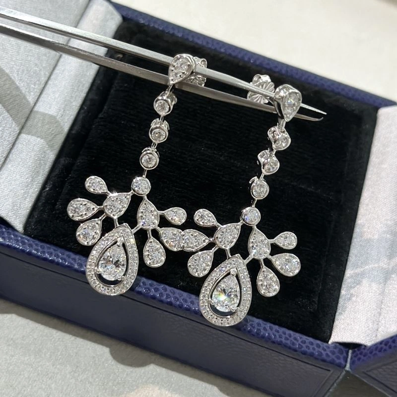 Chaumet Earrings Snug 214298