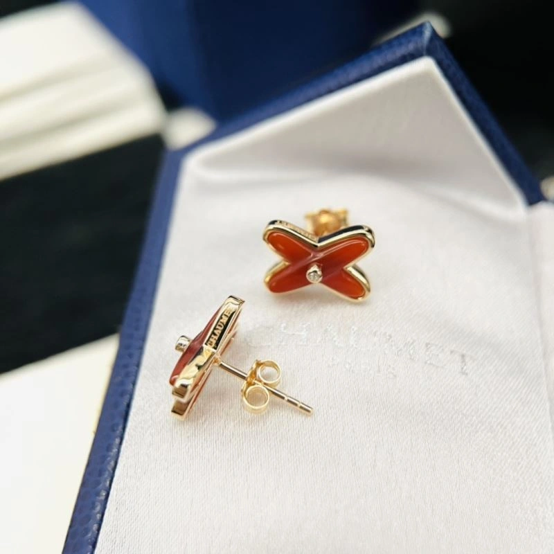 Chaumet Earrings SmoothTexture 214360