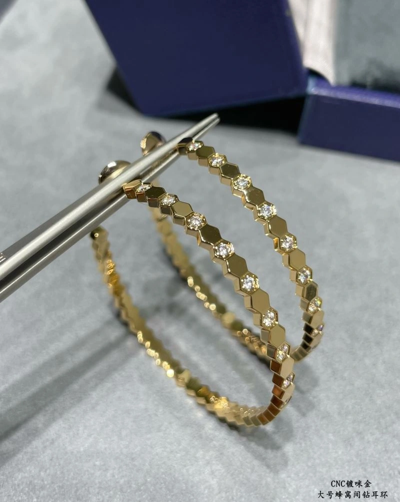 Chaumet Earrings ModernLook 212678