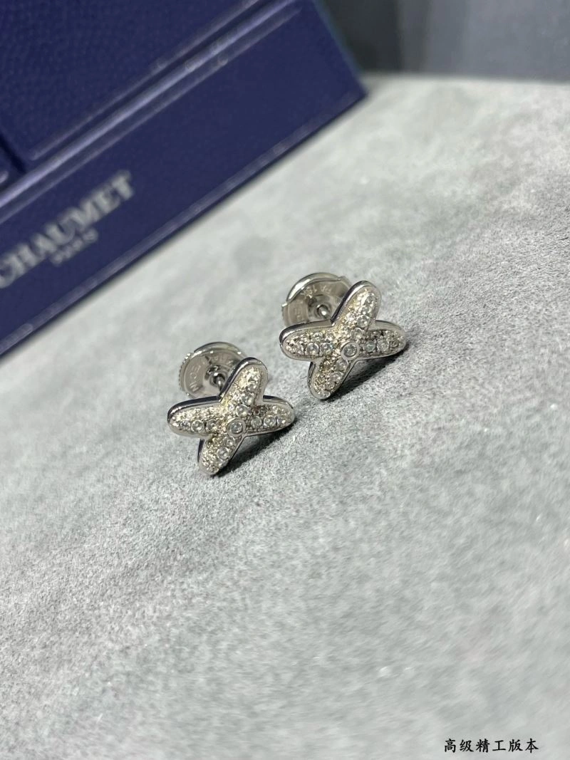 Stylish Chaumet Earrings 212326